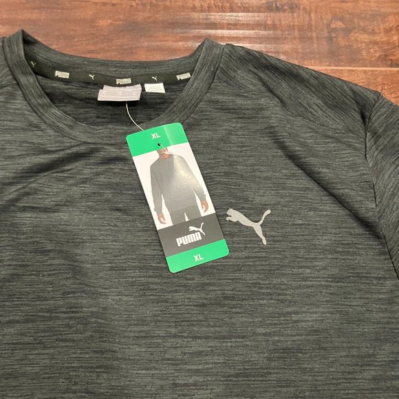 * NEW * 2 Puma Men's Crewneck Sweatshirt - M - Picture 3 of 4